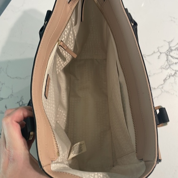Kate Spade Handbag - Picture 6 of 8